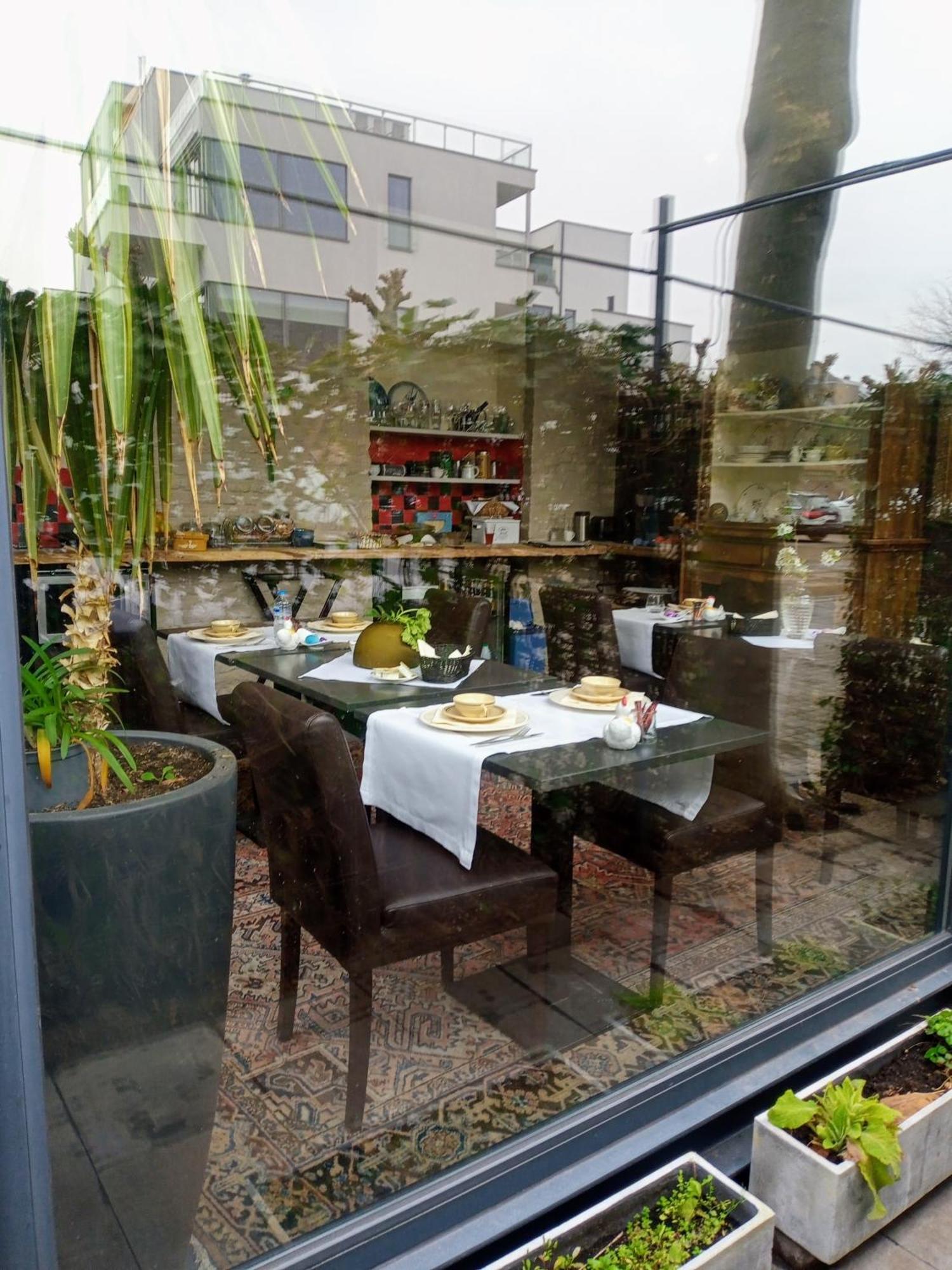 Kolmojen Hotel Sint-Truiden Exterior photo